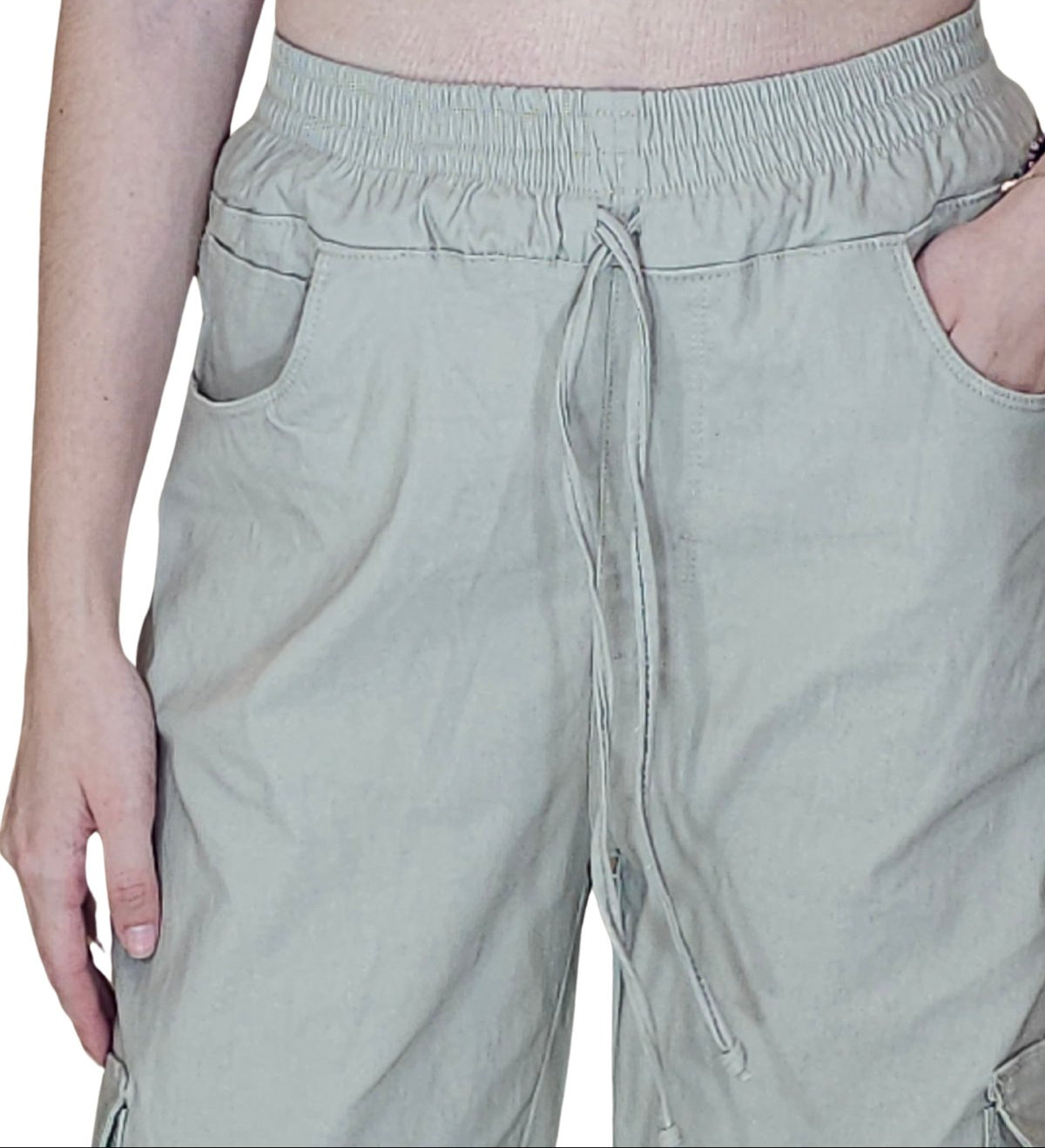 Khaki Oversized Cargo Pants – Stretchable & Trendy - Tenku Designs